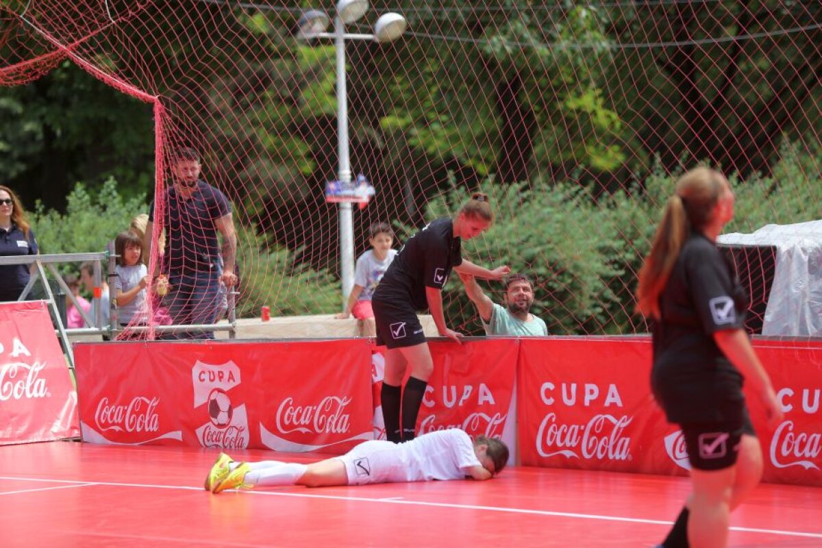 GALERIE FOTO Cupa Coca-Cola și-a desemnat finalistele » Campioana en-titre luptă în continuare pentru titlu