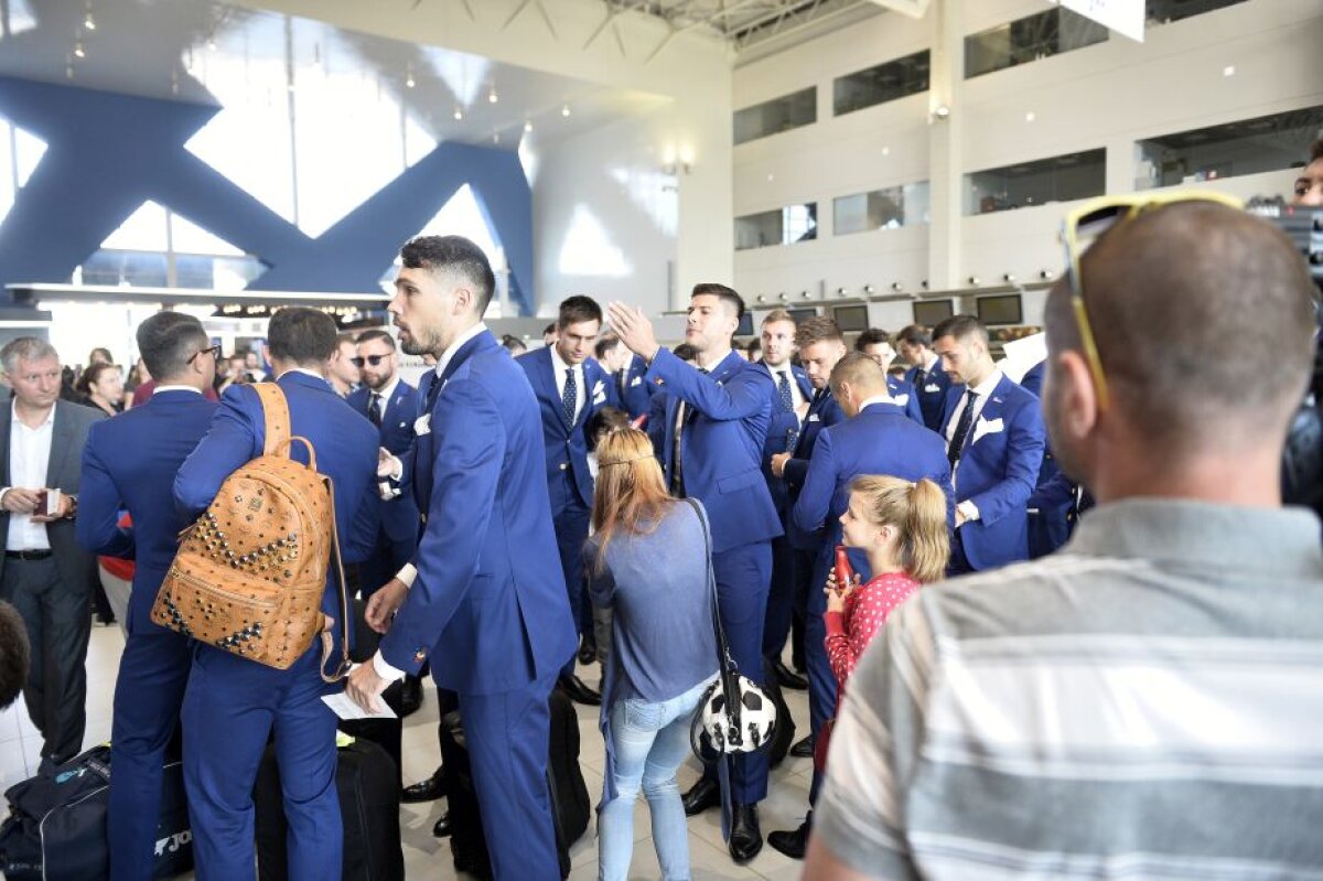 GALERIE FOTO UPDATE România a ajuns în Franța » Astăzi, "tricolorii" au primul antrenament în Paris