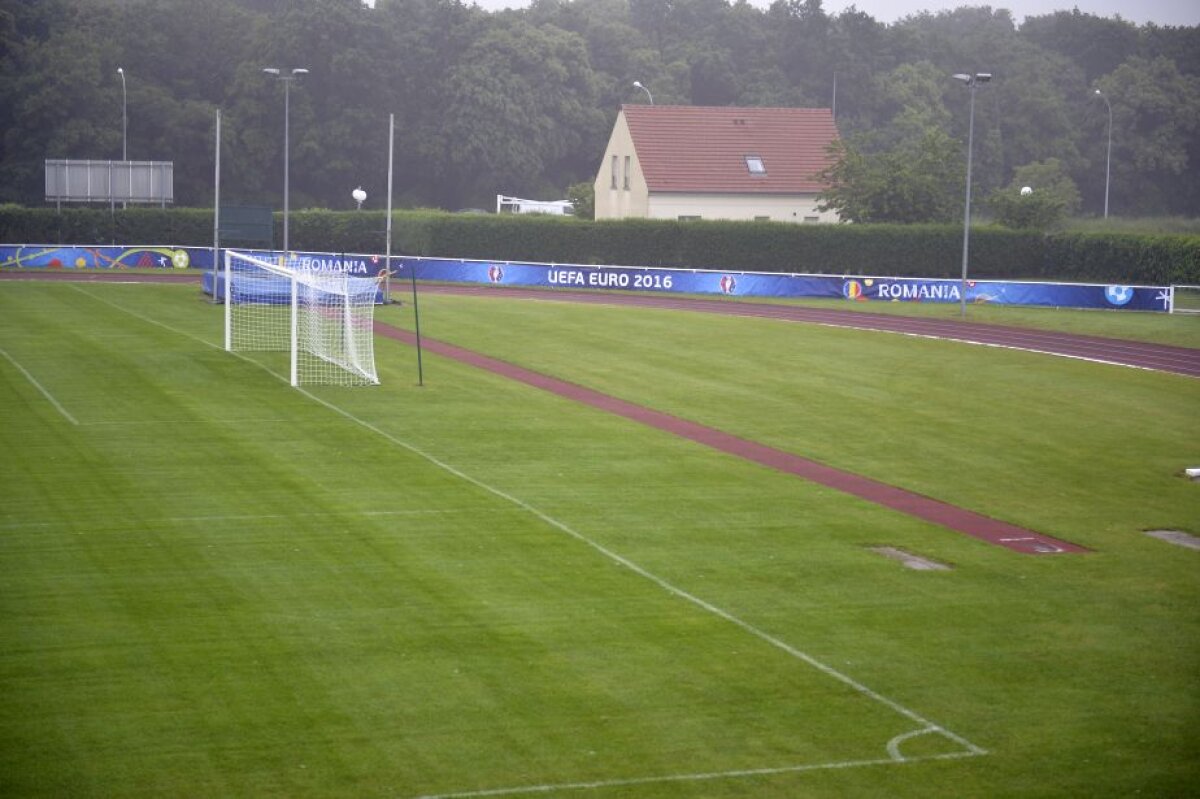 GALERIE FOTO UPDATE România a ajuns în Franța » Astăzi, "tricolorii" au primul antrenament în Paris
