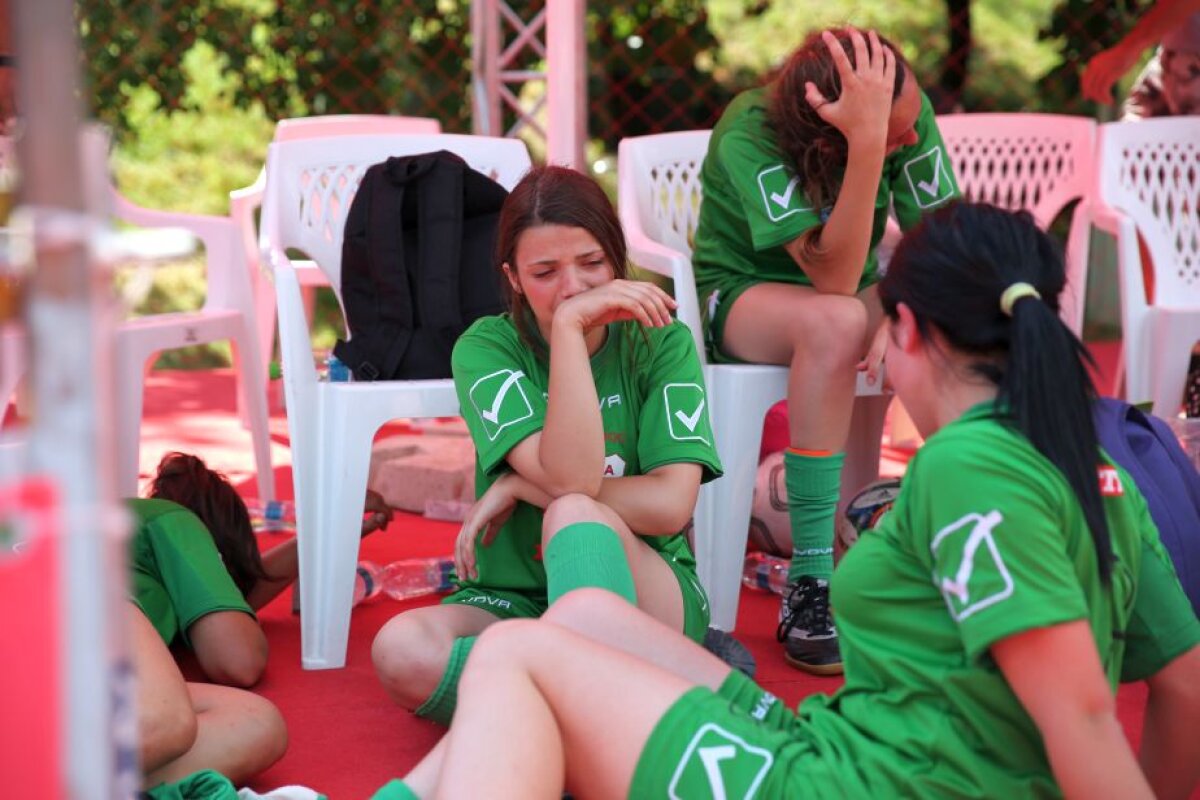 VIDEO+FOTO Bucurie de nedescris în rândul campioanelor Cupei Coca-Cola! » Învinsele au părăsit terenul în lacrimi