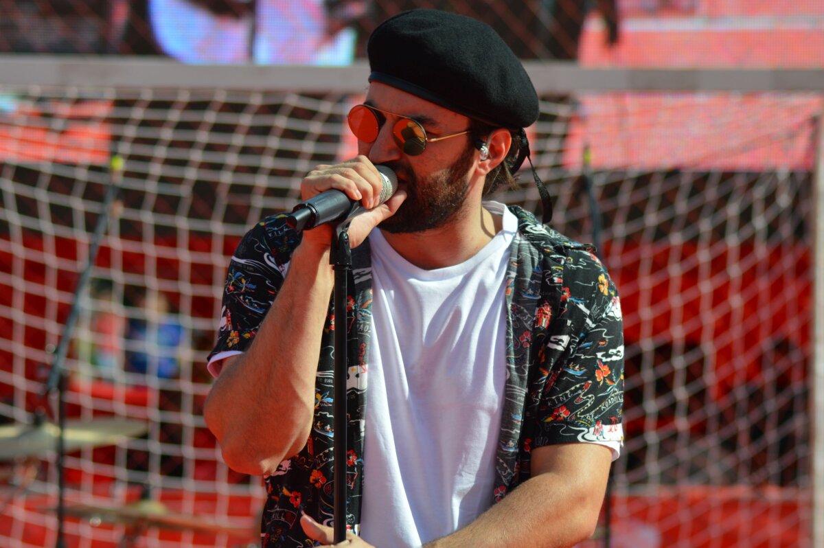 FOTO Smiley a făcut spectacol între finalele Cupei Coca-Cola » Peste 3.000 de oameni l-au urmărit live