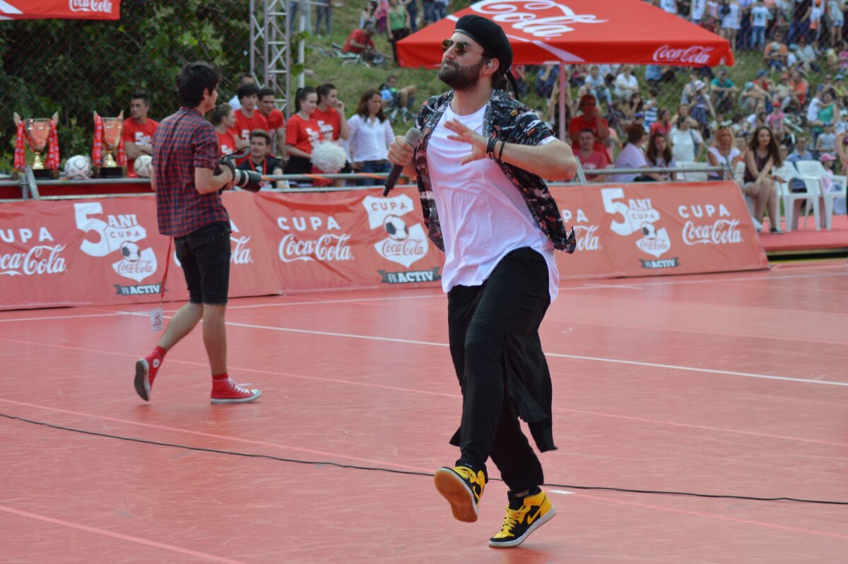 FOTO Smiley a făcut spectacol între finalele Cupei Coca-Cola » Peste 3.000 de oameni l-au urmărit live