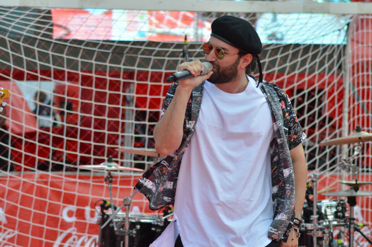 FOTO Smiley a făcut spectacol între finalele Cupei Coca-Cola » Peste 3.000 de oameni l-au urmărit live