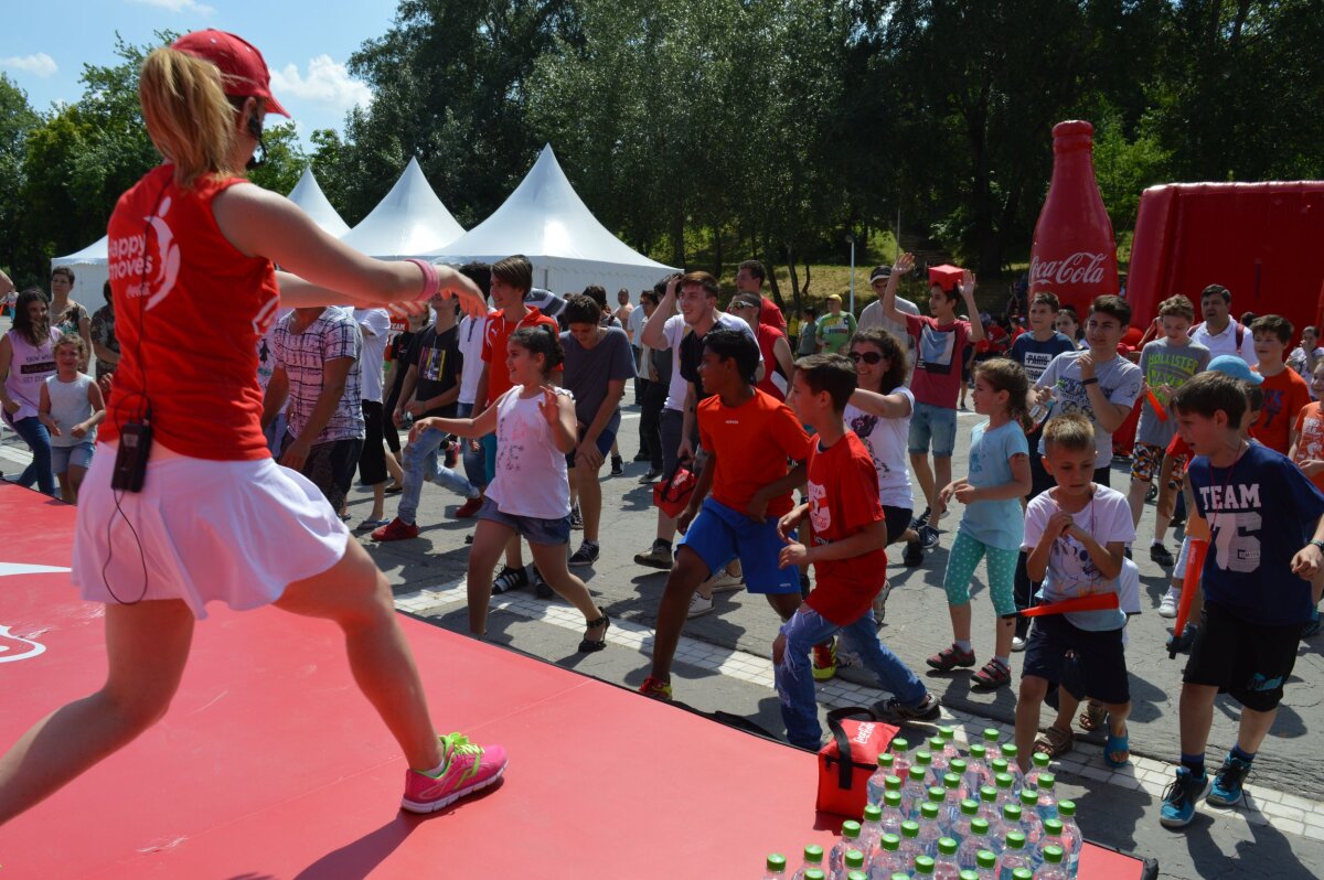 FOTO Un oraș la aer liber » Parcul Tineretului luat cu asalt în timpul finalelor Cupei Coca-Cola