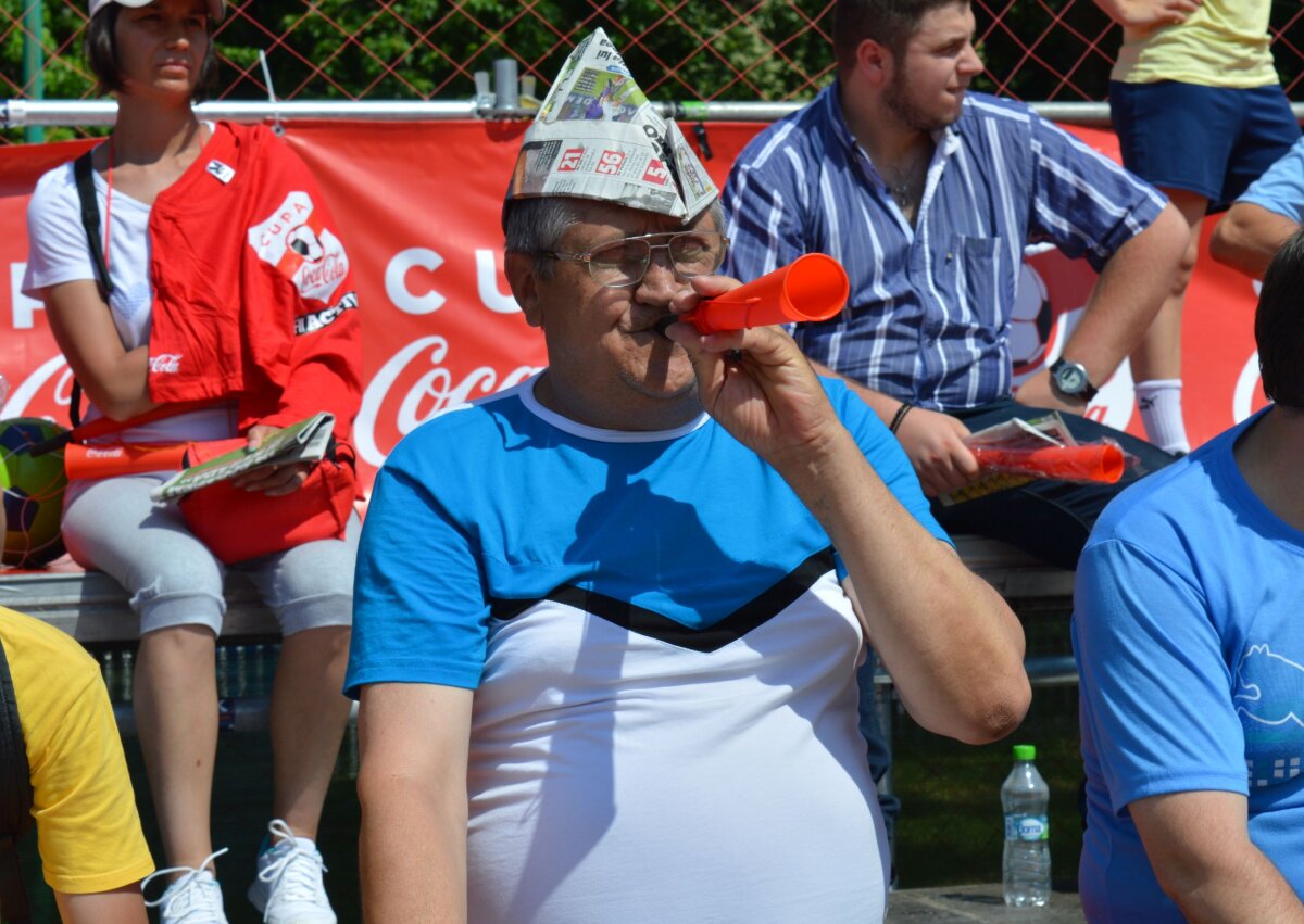 FOTO Un oraș la aer liber » Parcul Tineretului luat cu asalt în timpul finalelor Cupei Coca-Cola