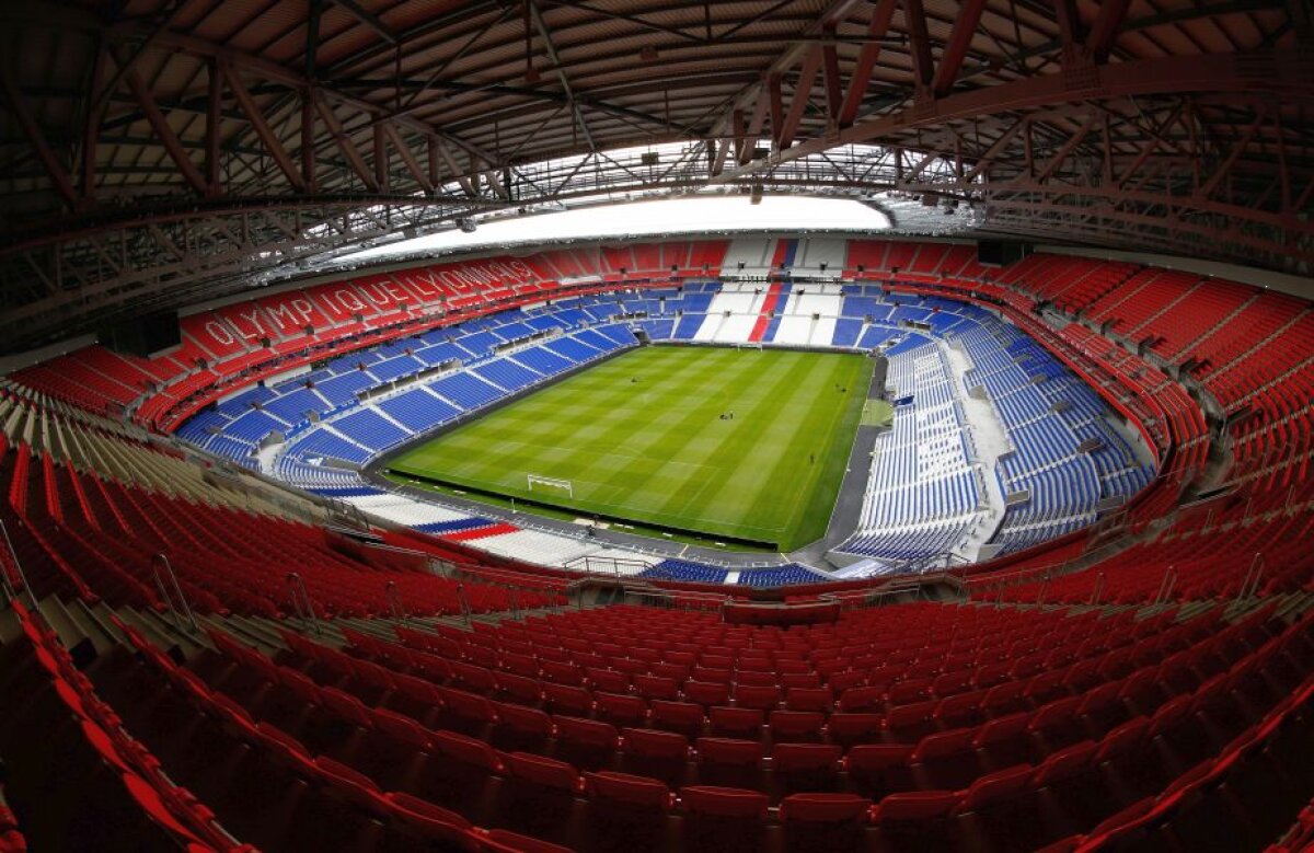 GALERIE FOTO 4 zile până la EURO » Cum arată cele 10 arene pe care se vor disputa meciurile 