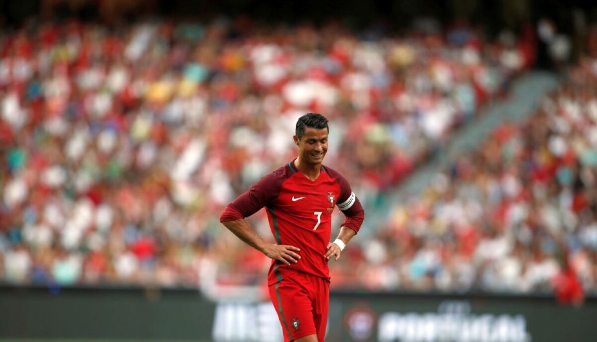 FOTO + VIDEO Portugalia e gata de EURO 2016 » Cristiano Ronaldo și Quaresma au făcut instrucție cu Estonia, scor 7-0