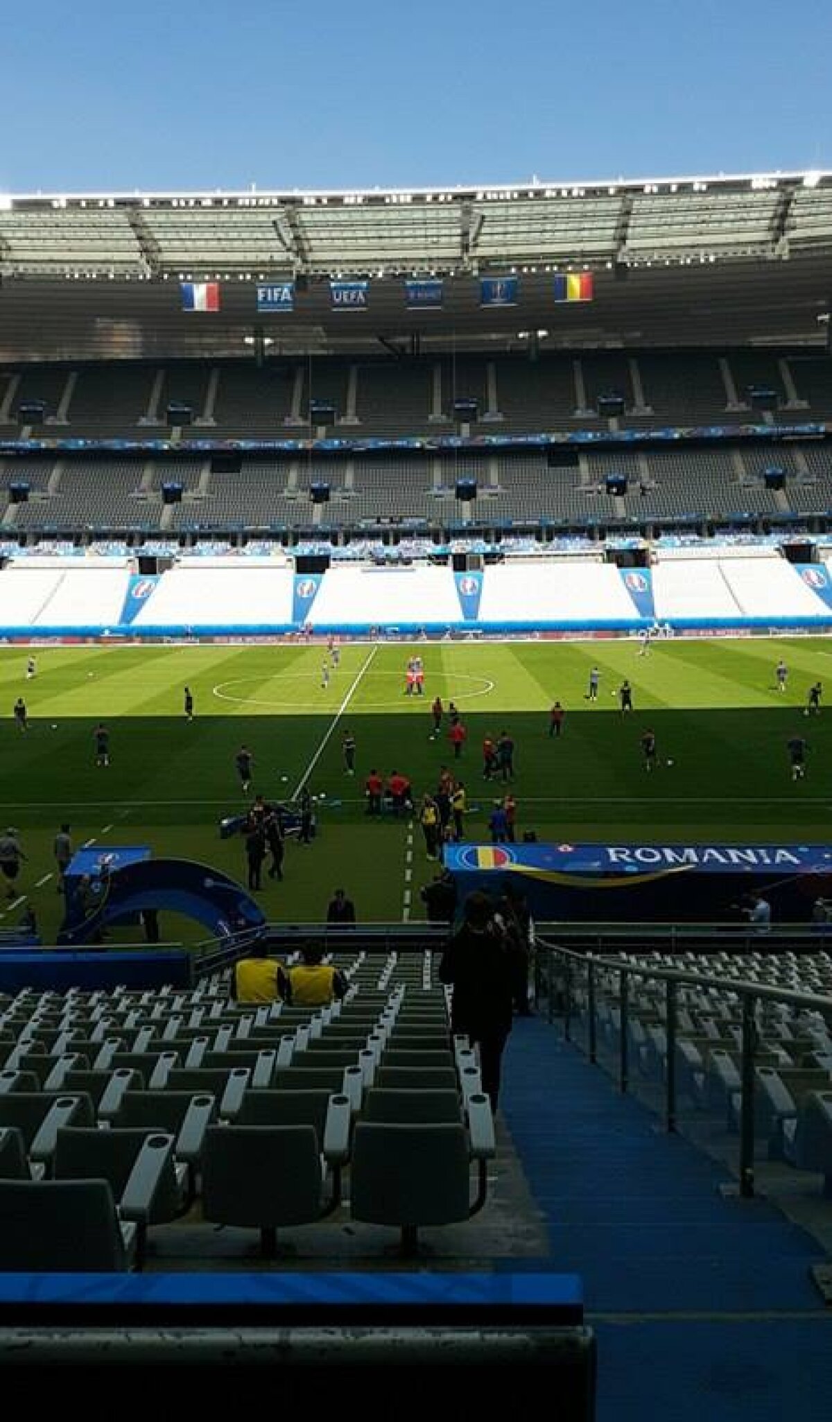 VIDEO+FOTO România a efectuat antrenamentul oficial pe Stade de France!