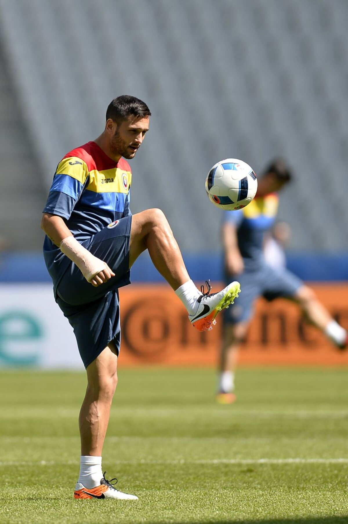 VIDEO+FOTO România a efectuat antrenamentul oficial pe Stade de France!