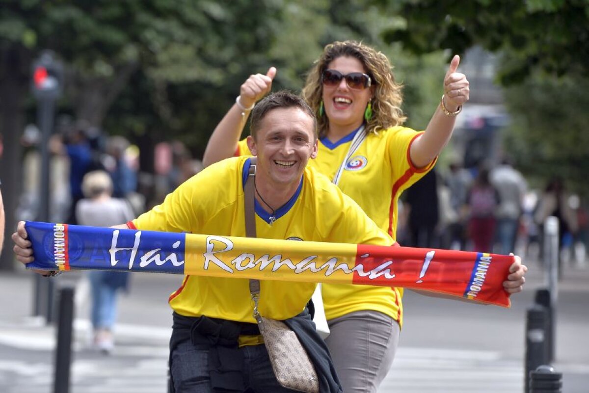 VIDEO+FOTO Fanii României fac spectacol în Paris » Atmosferă de sărbătoare înainte de Franța - România