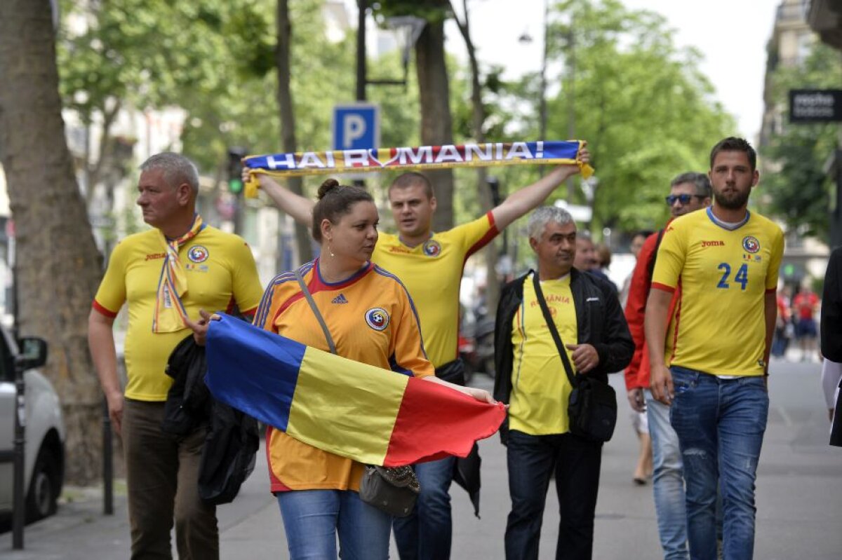 VIDEO+FOTO Fanii României fac spectacol în Paris » Atmosferă de sărbătoare înainte de Franța - România