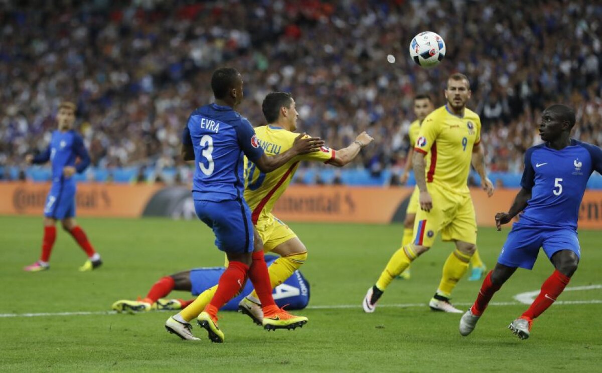 VIDEO + FOTO Din nou Stanciu! Mijlocașul Stelei l-a păcălit pe Evra și a scos un penalty cu Franța! VIDEO cu golul lui Stancu, primul al României de la EURO 2016