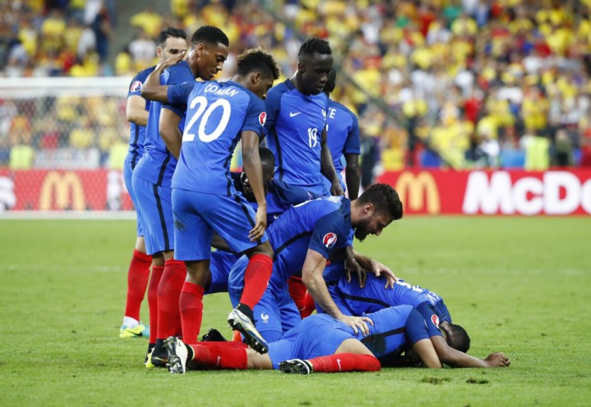 GALERIE FOTO Franța - România în imagini » 35 de fotografii de excepție de la meciul de deschidere 