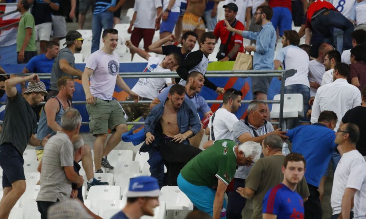 VIDEO + FOTO AFARĂ de la EURO? Rusia, pe masa UEFA » Moment ȘOCANT cu familia lui Joe Hart + ziarele din Europa: "Barbari, bestii sângeroase!"