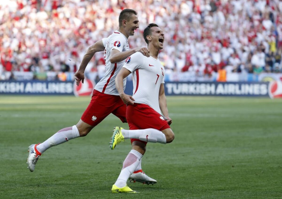 VIDEO+FOTO Polonia a început cu dreptul EURO! A învins Irlanda de Nord în Grupa C, scor 1-0 » Hațegan a arbitrat foarte bine