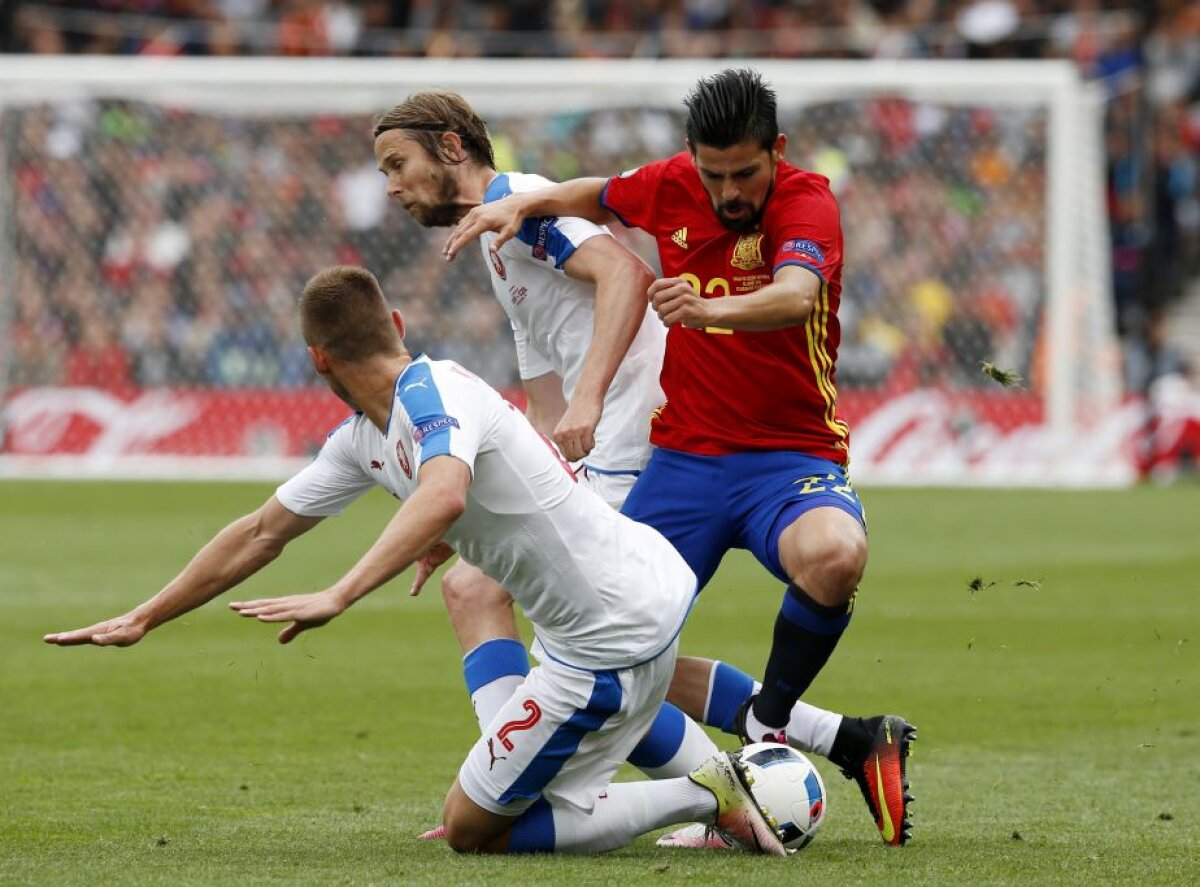 VIDEO + FOTO Victorie chinuită pentru Spania în primul meci de la EURO! Golul lui Pique din final îi salvează pe iberici