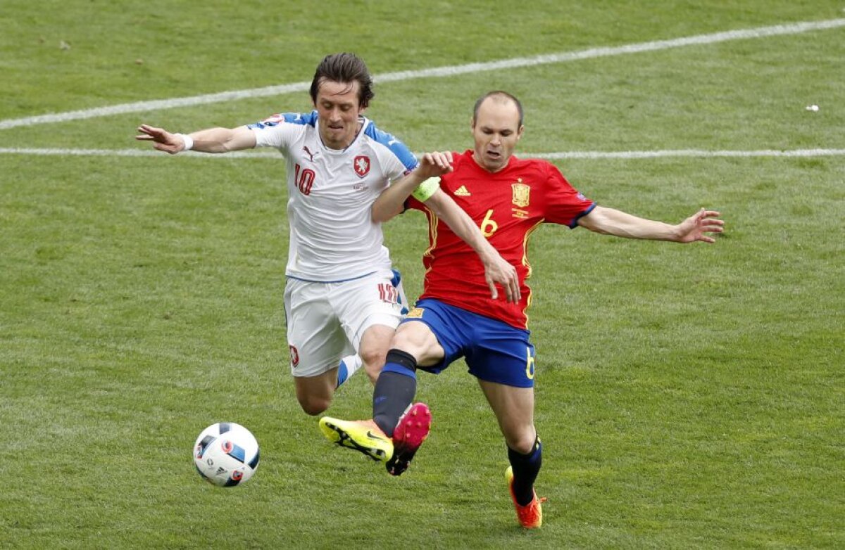 Record doborât de Rosicky la naționala Cehiei în duelul cu Spania