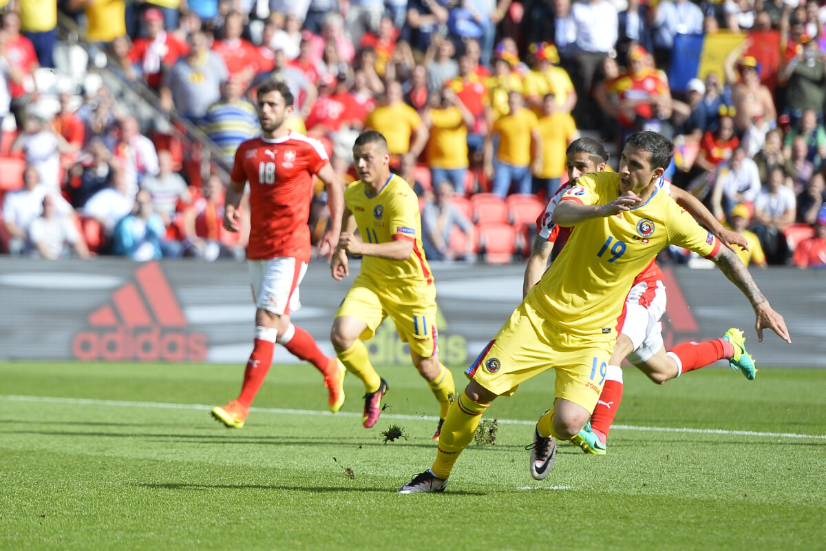 GALERIE FOTO Golul României în 20 de imagini! Cum a scos Chipciu penalty + execuția lui Bogdan Stancu și bucuria de după reușită