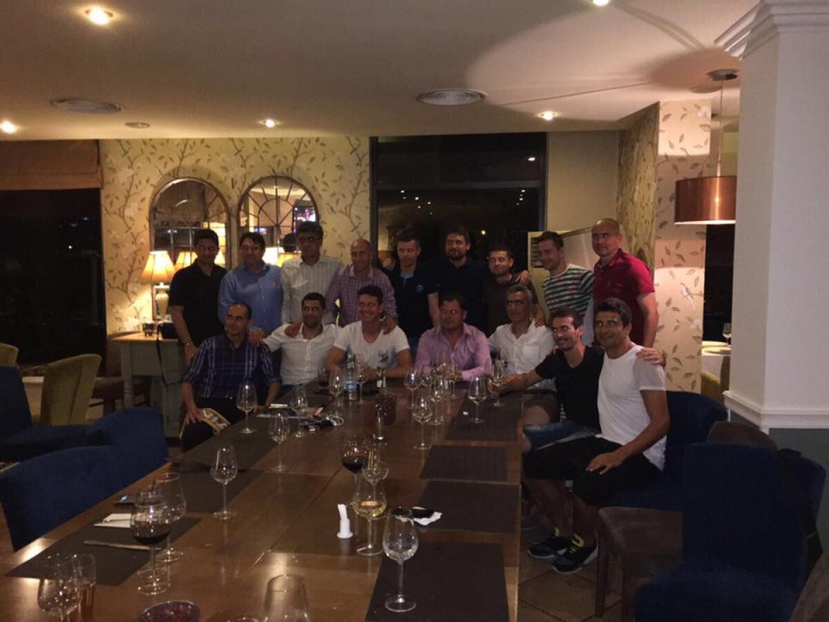 GALERIE FOTO Nostalgie pentru rapidişti » Mai mulţi foşti jucători ai Rapidului au urmărit împreună meciul România - Elveţia, 1-1