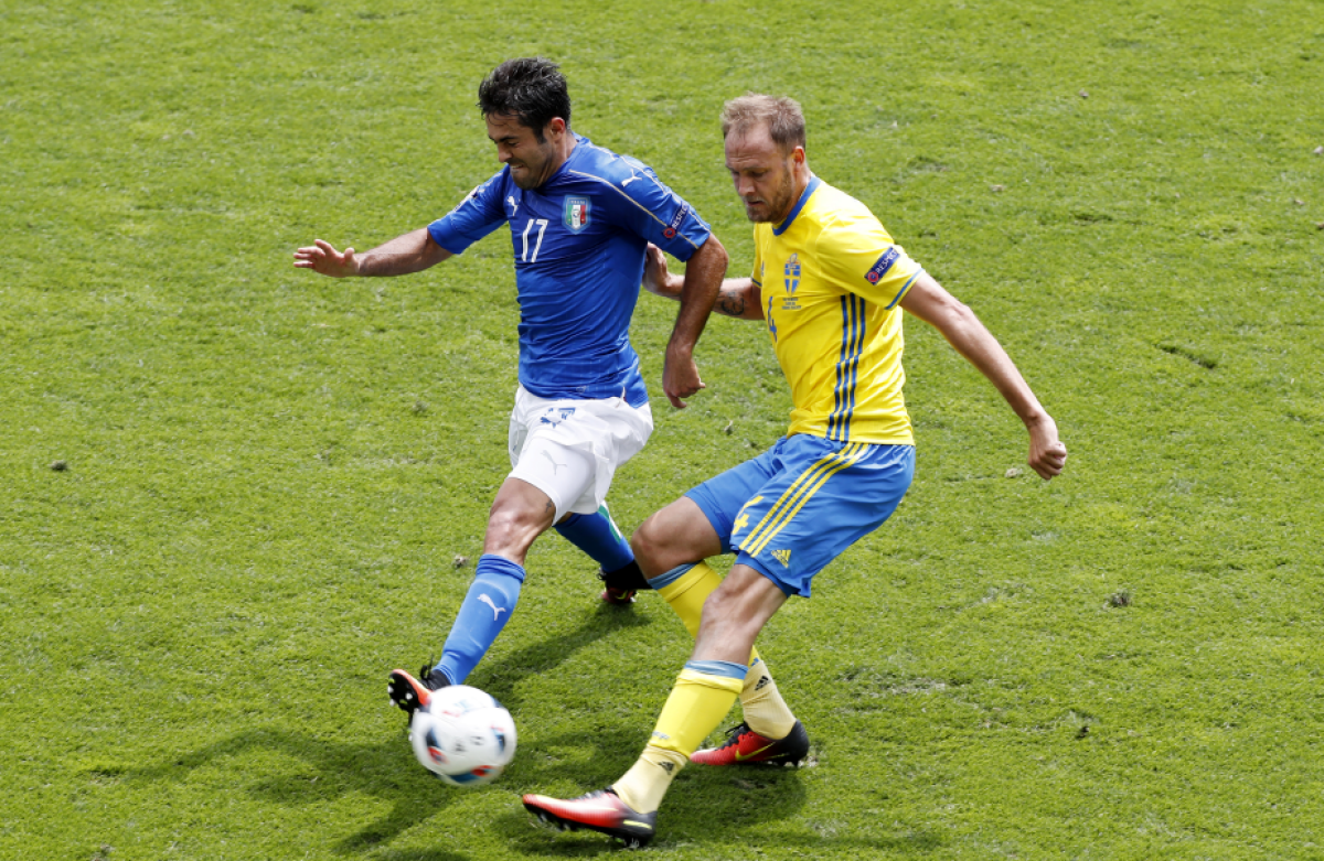 VIDEO + FOTO Italia a devenit a doua echipă calificată din grupe după victoria cu Suedia, scor 1-0