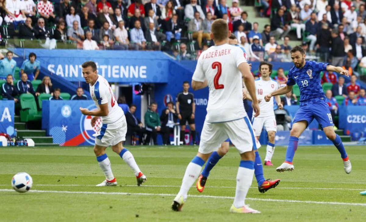 VIDEO+FOTO Sabotată de propriii fani! Croația a scăpat victoria printre degete în meciul cu Cehia, scor 2-2