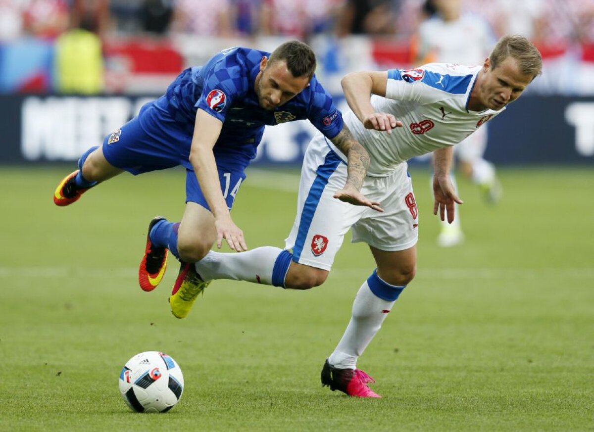 VIDEO+FOTO Sabotată de propriii fani! Croația a scăpat victoria printre degete în meciul cu Cehia, scor 2-2