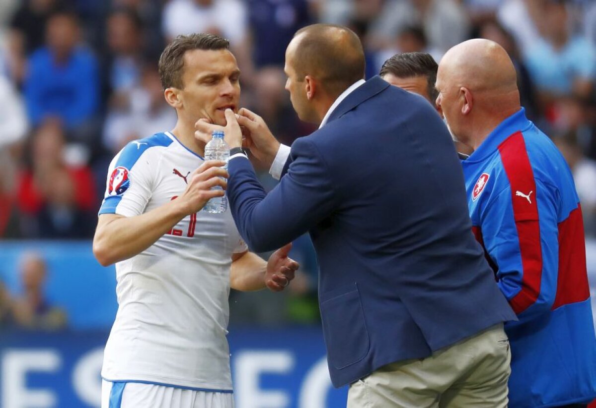 VIDEO+FOTO Sabotată de propriii fani! Croația a scăpat victoria printre degete în meciul cu Cehia, scor 2-2