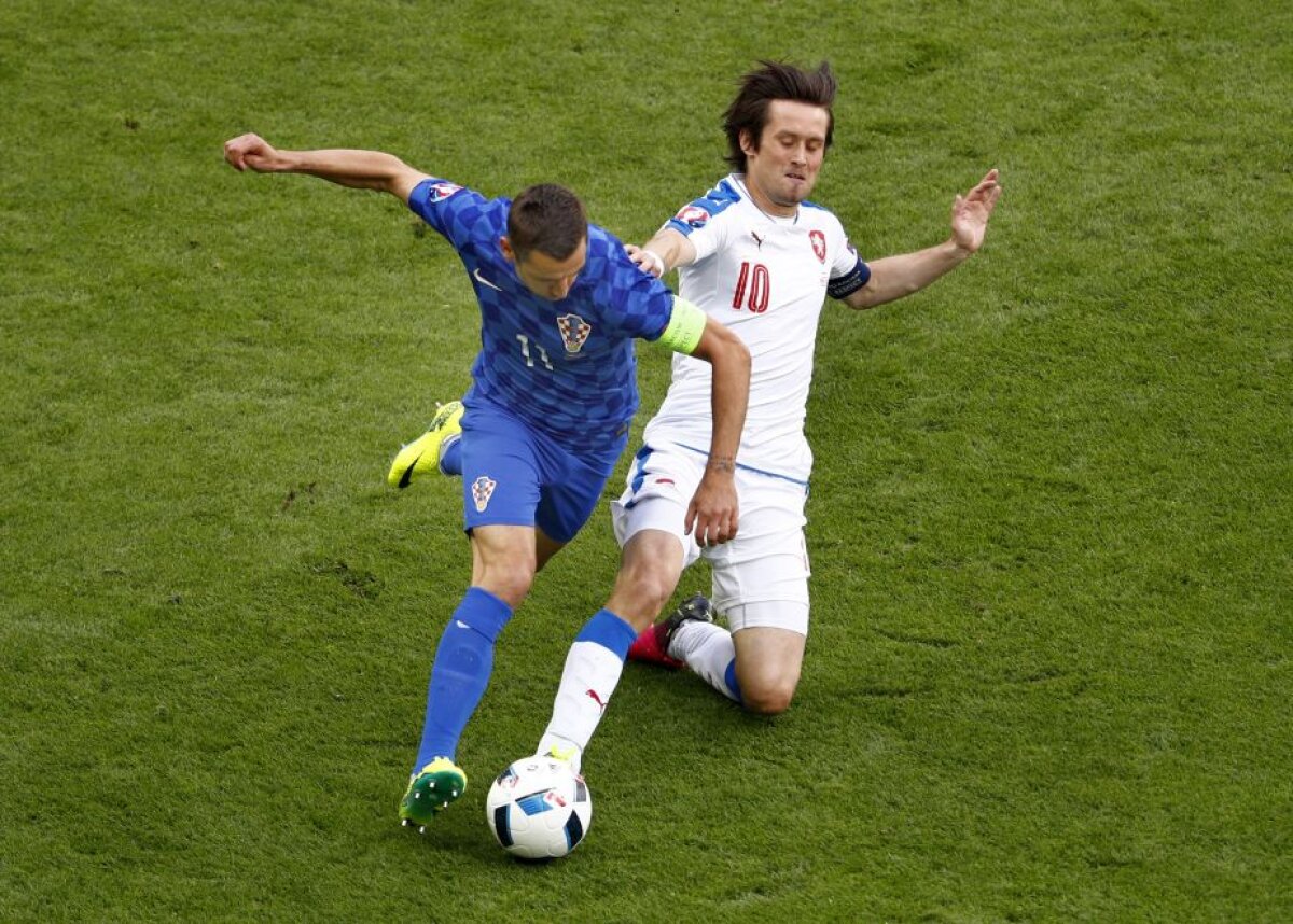 VIDEO+FOTO Sabotată de propriii fani! Croația a scăpat victoria printre degete în meciul cu Cehia, scor 2-2