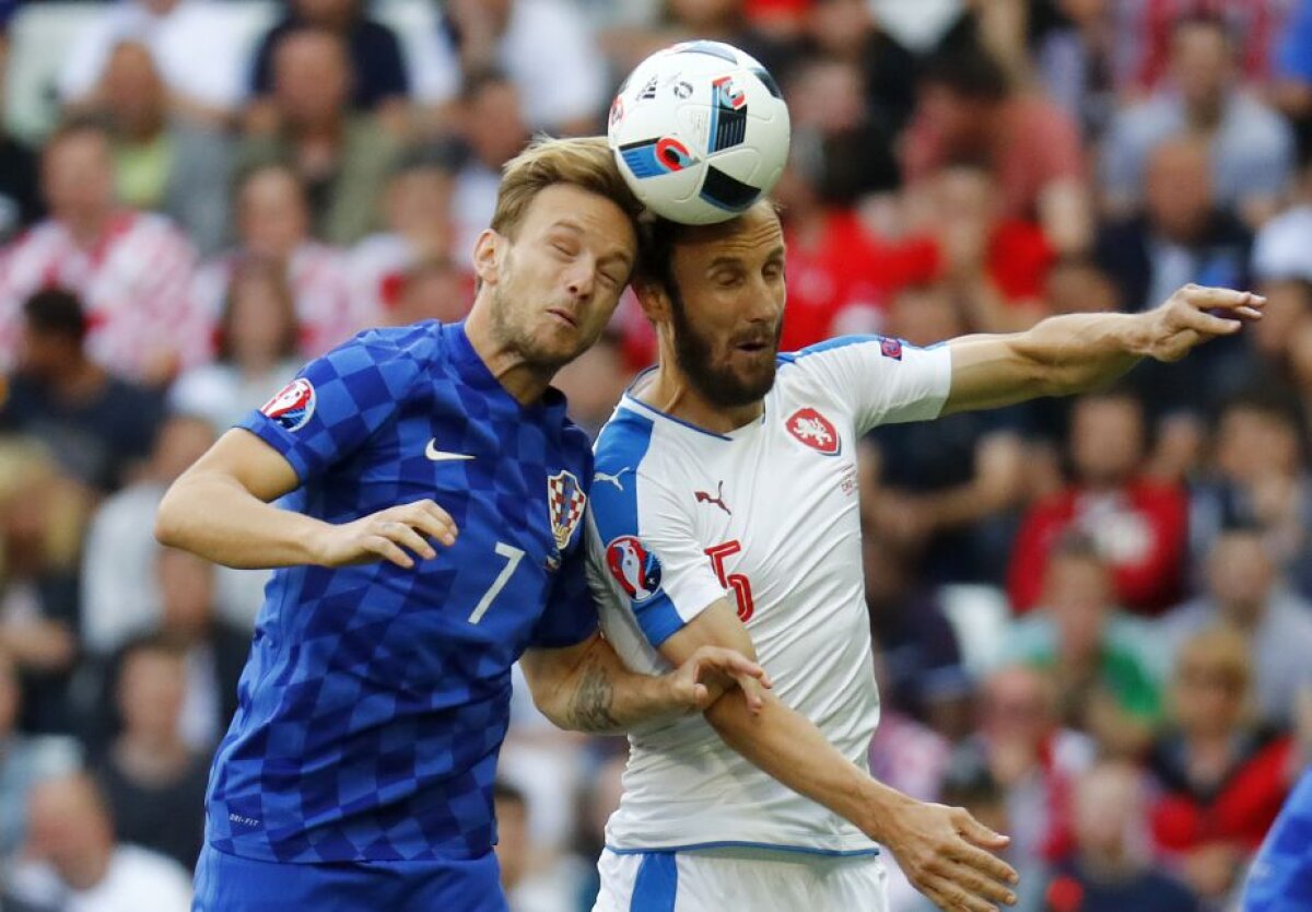 VIDEO+FOTO Sabotată de propriii fani! Croația a scăpat victoria printre degete în meciul cu Cehia, scor 2-2