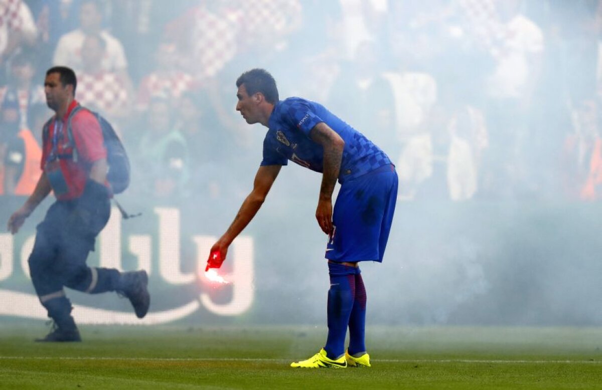 VIDEO+FOTO Sabotată de propriii fani! Croația a scăpat victoria printre degete în meciul cu Cehia, scor 2-2