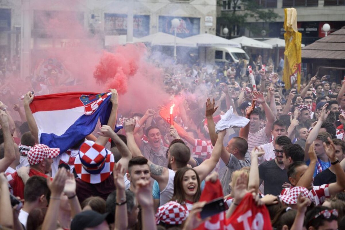 VIDEO + FOTO Atmosferă incendiară făcută de fanii croați » Cum s-a trăit meciul Cehia - Croația la Zagreb