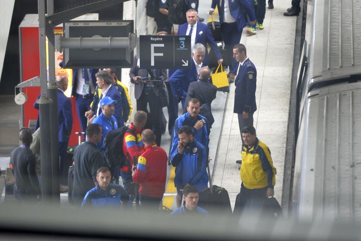 GALERIE FOTO + VIDEO Delegația României a călătorit de la Paris la Lyon cu TGV-ul » "Tricolorii" vor avea azi antrenamentul oficial