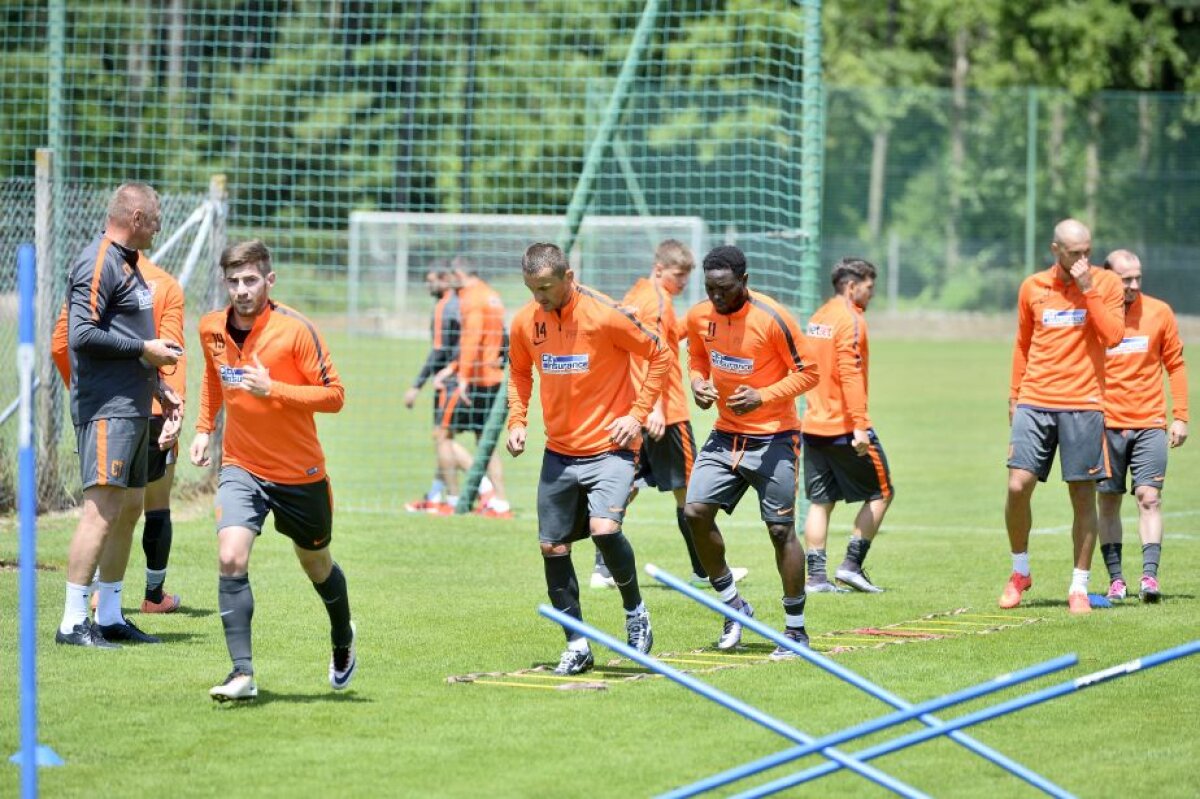 CORESPONDENȚĂ DIN SLOVENIA » VIDEO+FOTO Program draconic de antrenament impus de Reghe pentru ca steliștii să nu mai cadă fizic pe finalul meciurilor