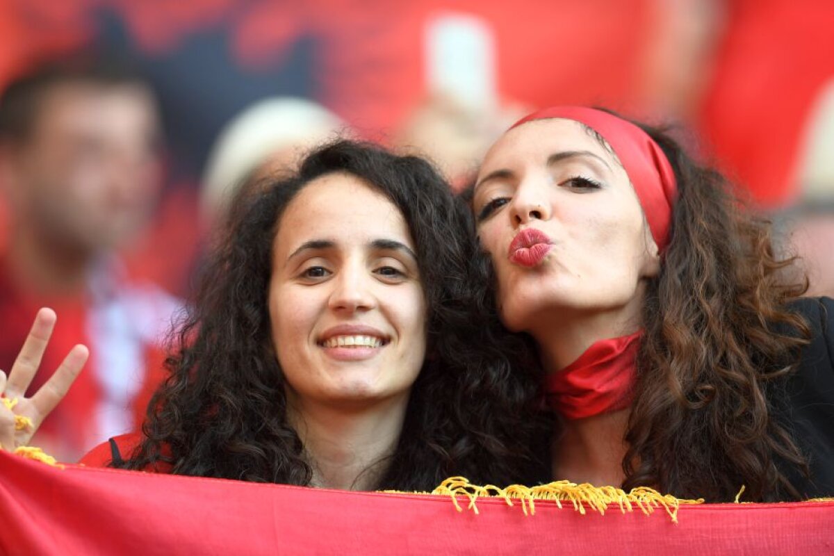 FOTO Duelul sexy de la România - Albania! Fanele celor două formații au făcut SHOW în tribune