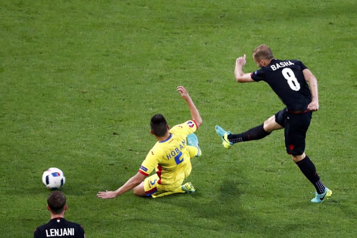 VIDEO + FOTO România - Albania 0-1 » DEZASTRU pentru fotbalul românesc! "Tricolorii" sunt eliminaţi ruşinos de la EURO, cu un singur punct