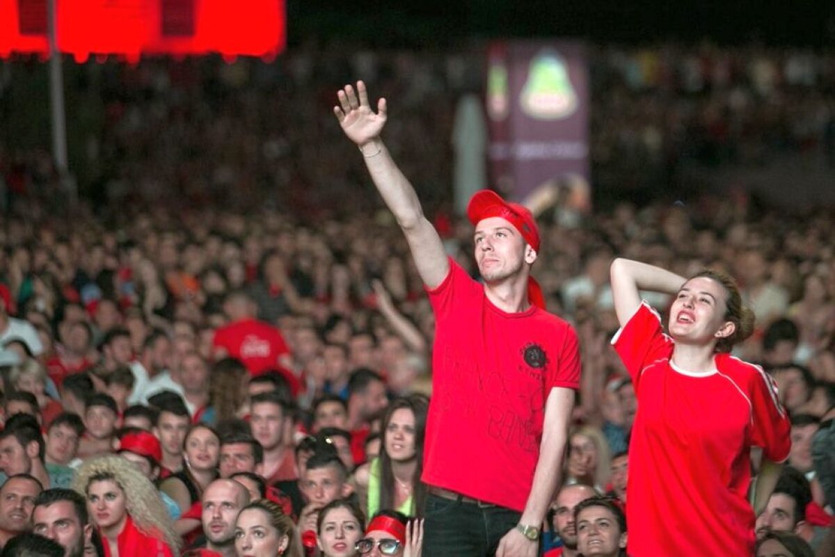 VIDEO + FOTO Atmosferă incendiară la Tirana » Cum au sărbătorit albanezii victoria cu România, prima de la un EURO