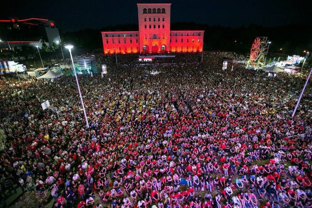VIDEO + FOTO Atmosferă incendiară la Tirana » Cum au sărbătorit albanezii victoria cu România, prima de la un EURO
