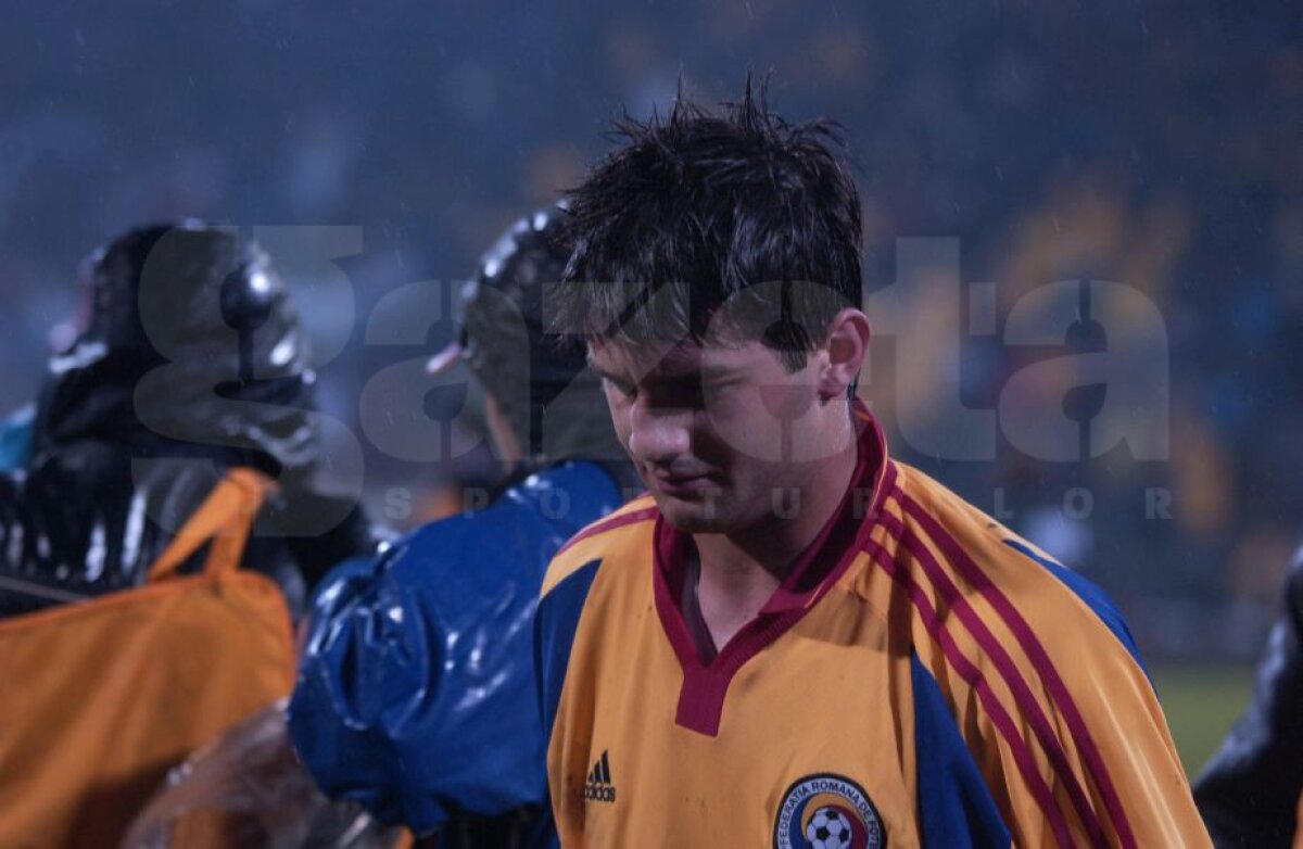 GALERIE FOTO Voi simțiți ceva pentru tricolor?! Diferențe uriașe între generația 2016 și cele din 2001 și 2003 după dezastrele trăite de naționala României