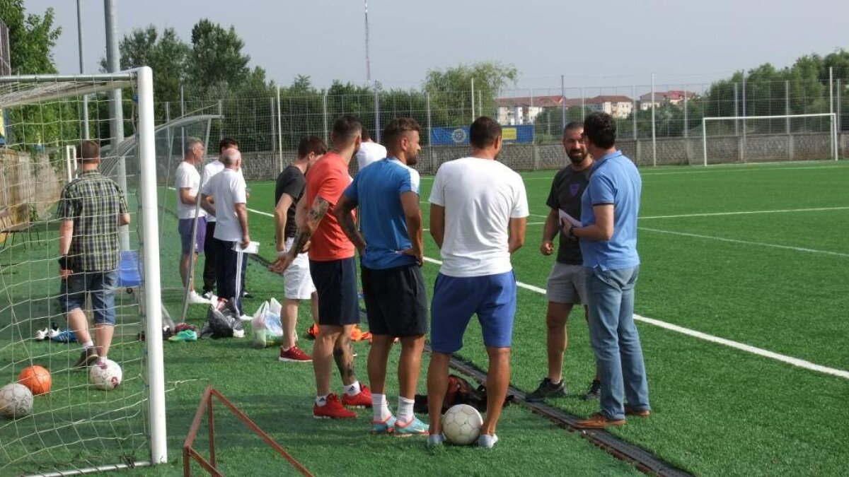 FOTO ASU Politehnica s-a reunit pentru B » Jucători consacrați în vizorul echipei suporterilor timișoreni, dar și un tânăr albanez