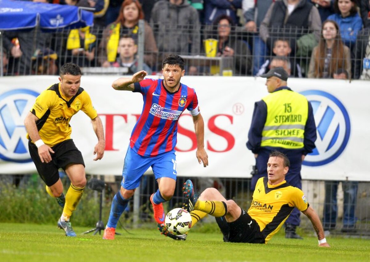 EXCLUSIV Steaua a mai luat un mijlocaș » Fotbalistul va ajunge în această seară în cantonament » Cum ar arăta primul "11"