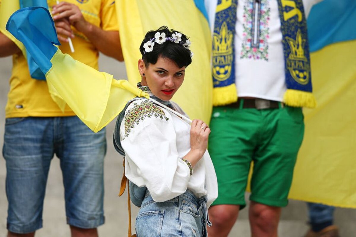 GALERIE FOTO 50 de imagini super hot cu cele mai frumoase fane de la EURO 2016 