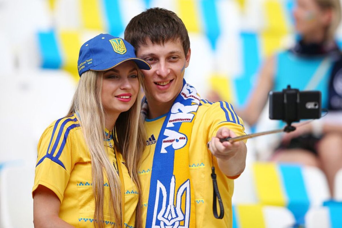 GALERIE FOTO 50 de imagini super hot cu cele mai frumoase fane de la EURO 2016 