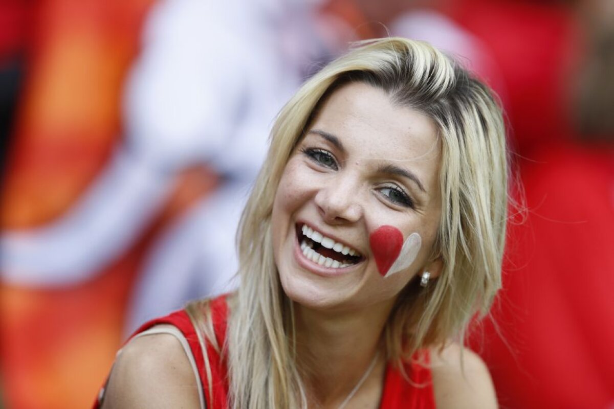 GALERIE FOTO 50 de imagini super hot cu cele mai frumoase fane de la EURO 2016 