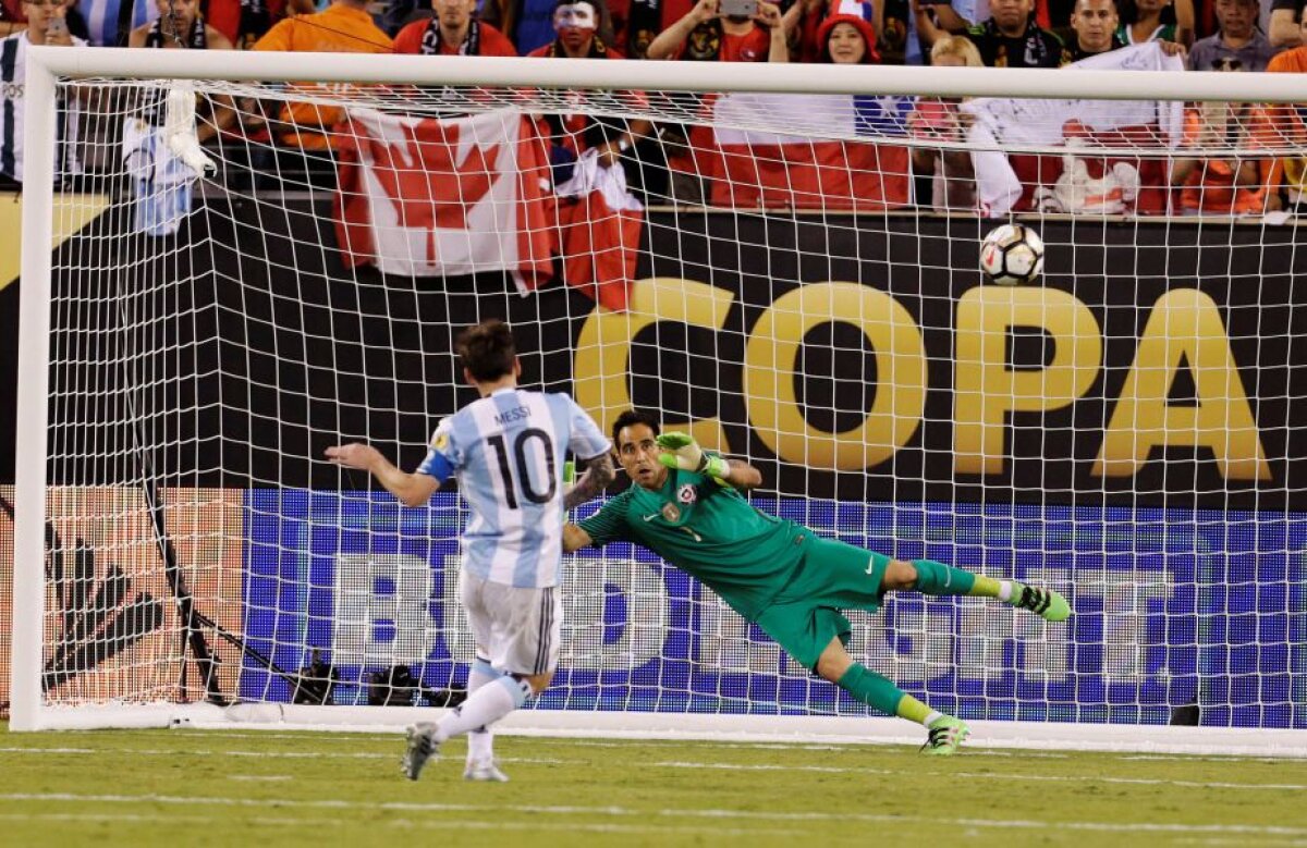 VIDEO+FOTO Declarație-șoc după ce Argentina a pierdut finala Copa America » Messi: "Pentru mine s-a terminat cu naționala!". Urmează retrageri în masă?