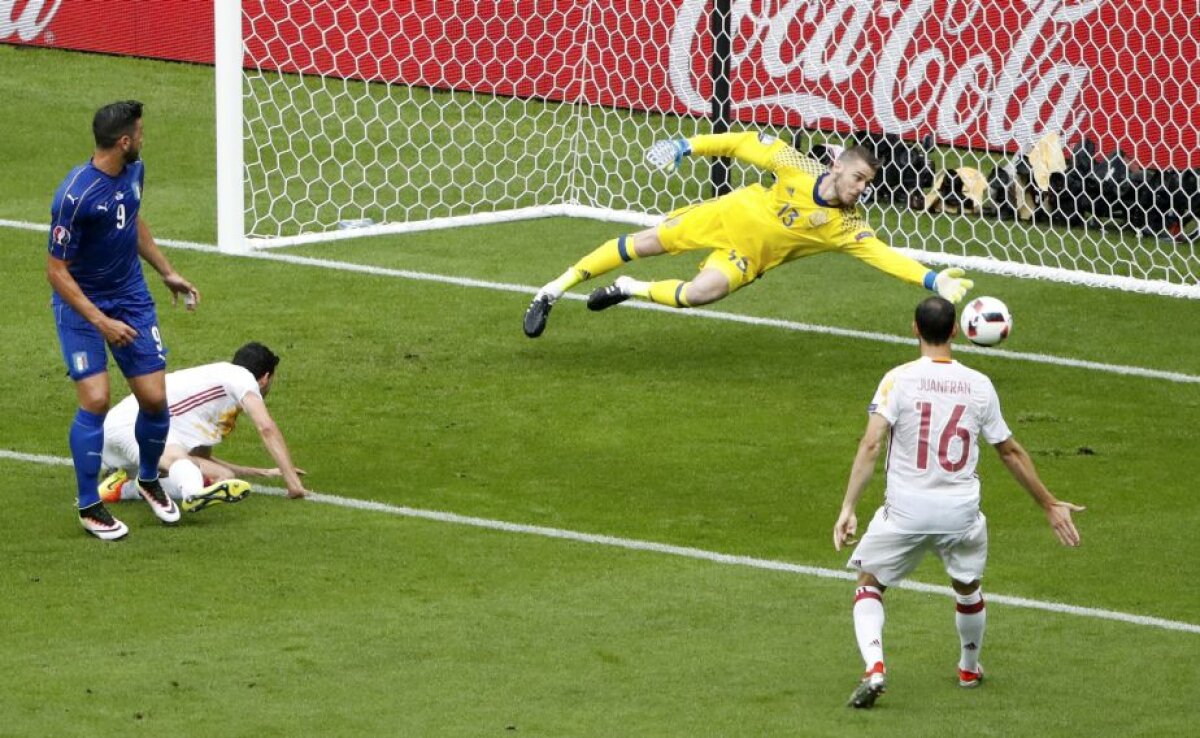 VIDEO+FOTO » Italia a trimis Spania acasă după 2-0 și joacă în "sferturi" cu Germania