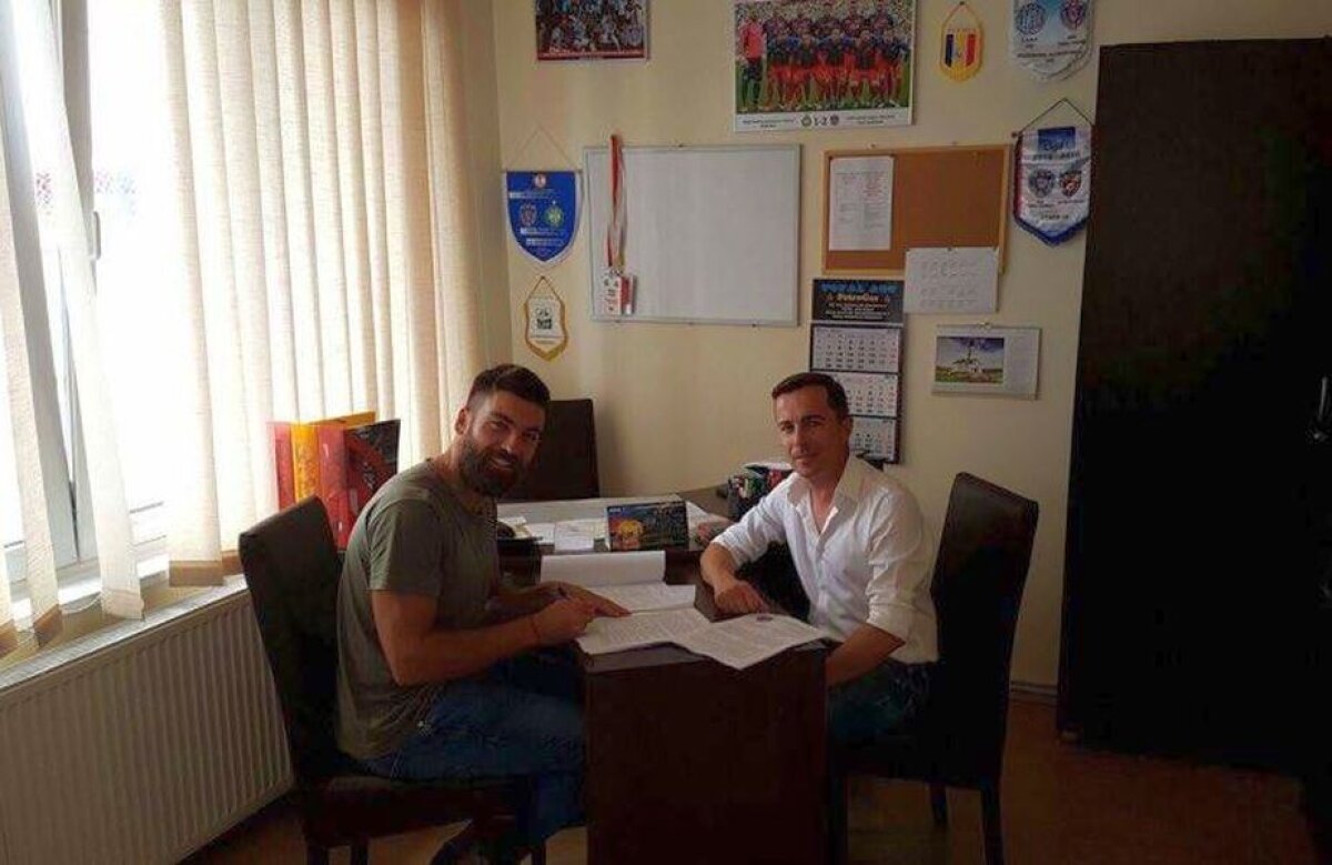 EXCLUSIV FOTO Primele transferuri pentru ASA » Doi spanioli au semnat cu ardelenii