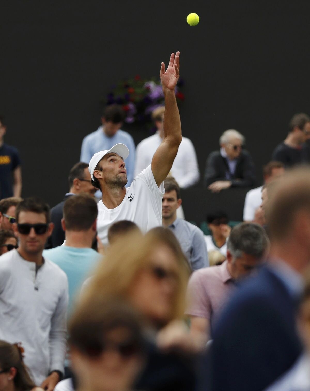 O plimbare prin iarbă » Halep a învins-o pe Schiavone și s-a calificat în turul 3 la Wimbledon