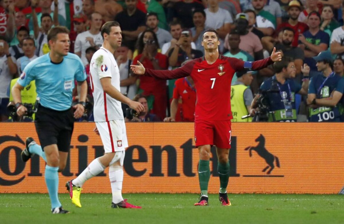 VIDEO+FOTO Portughezii au cerut penalty la Ronaldo