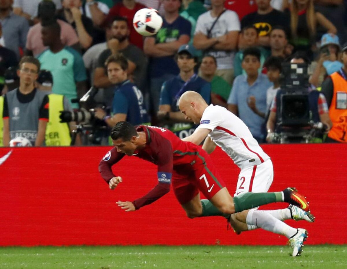 VIDEO+FOTO Portughezii au cerut penalty la Ronaldo