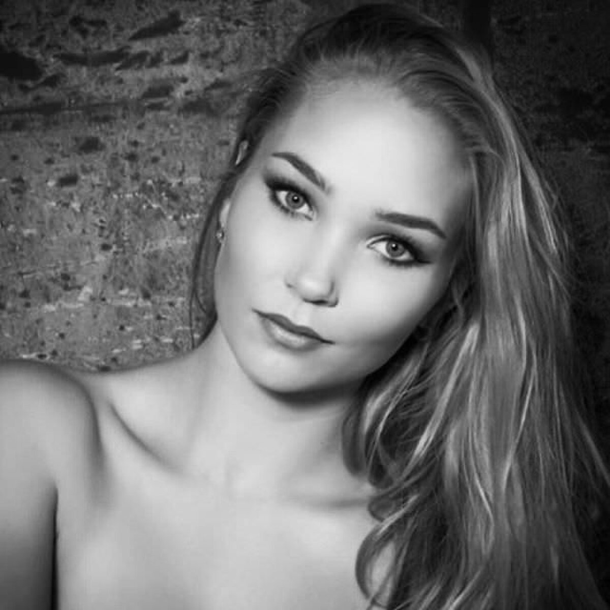 FOTO Islanda e Miss Euro! Ea e frumusețea care a luat fața tuturor fetelor în Franța